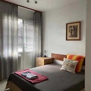 https://central-apartment-1000-2.sofiahotelsbg.com