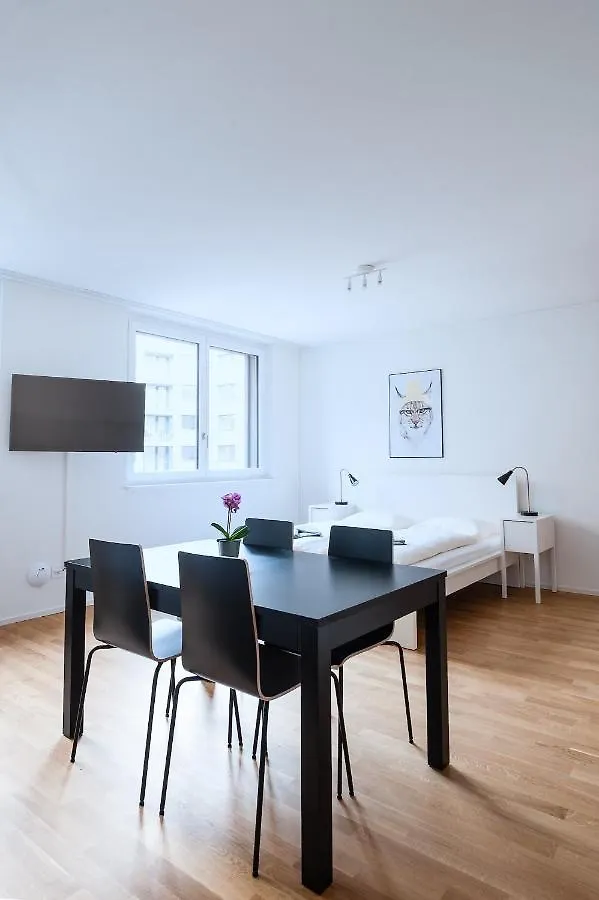 Hitrental Messe Apartments Βασιλεία 0*,  Ελβετία