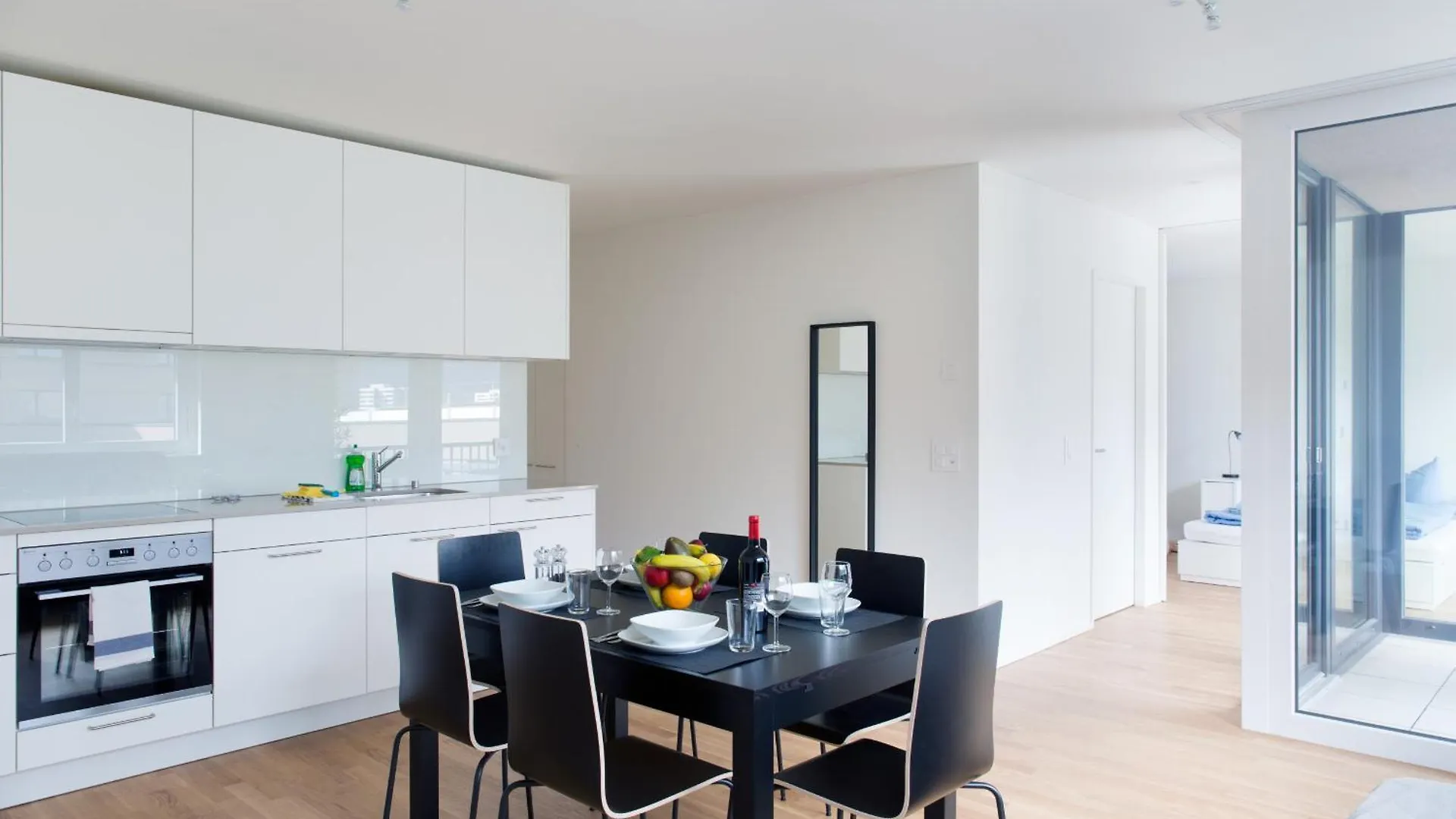 Hitrental Messe Apartments Βασιλεία Ελβετία